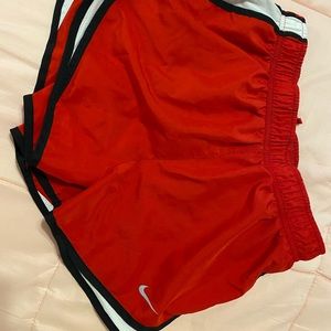 womens nike running shorts
